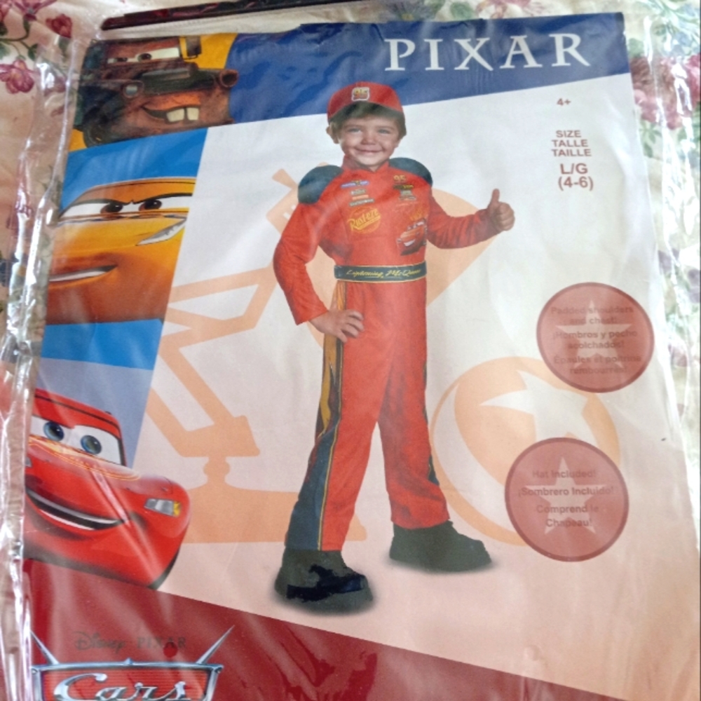 Pixar cars costume sz L  4-6